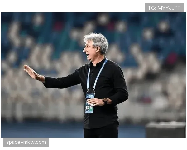 美因茨官方宣布与功勋教练就下赛季去留问题开启谈判